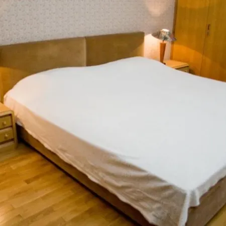 Old Town Hotel 3*