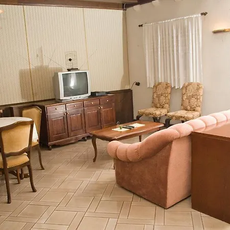 Hotel Old Town 3*