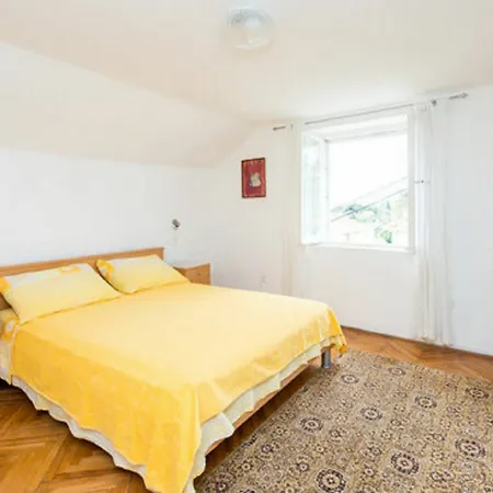 Hotel Old Town 3*