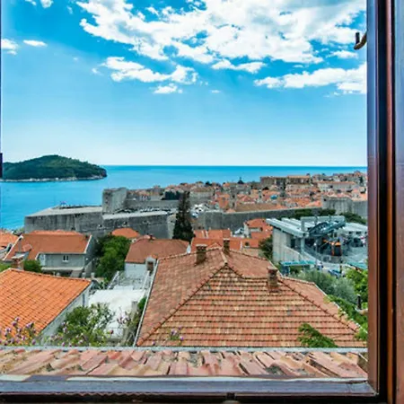 Old Town Hotell